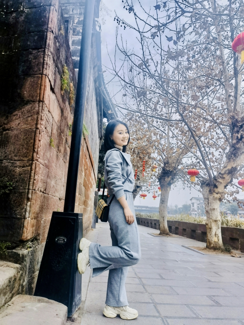 唐女士210